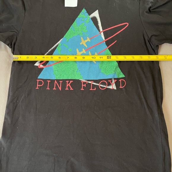 Men’s Size Medium Pink Floyd World Tour Black T-Shirt New Planes - Picture 8 of 10